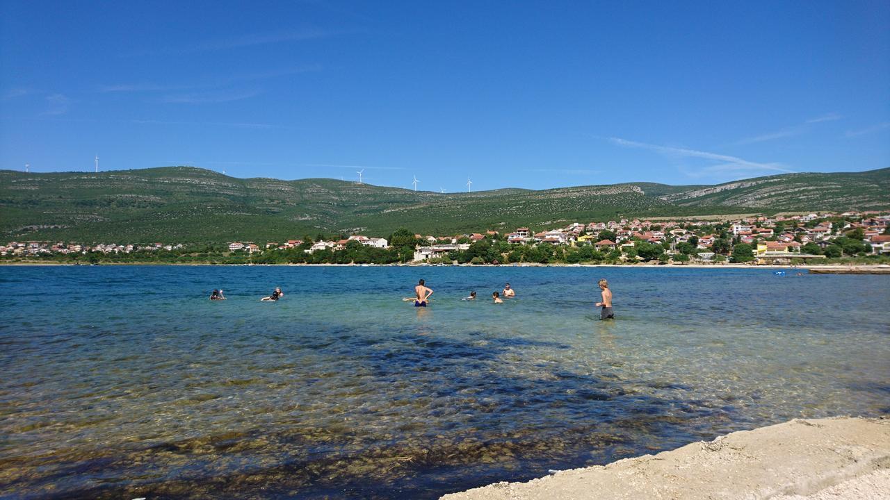 Apartman Bitunjac Gornji Karin Exterior foto