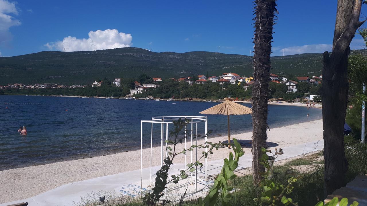 Apartman Bitunjac Gornji Karin Exterior foto